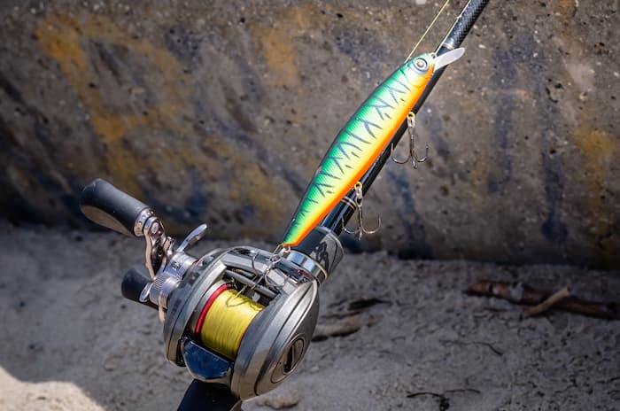 Cheap Baitcasting Reels Magnetic Double Brake Lure Baitcaster Ree Left  Right Hand Bass Fishing Reels